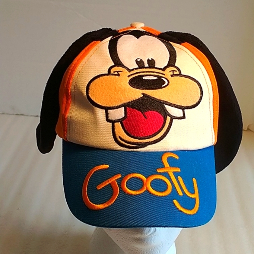 Authentic Goofy hat Disney Parks